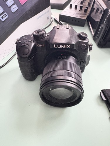 Panasonic lumix gh4 camera - panasonic,